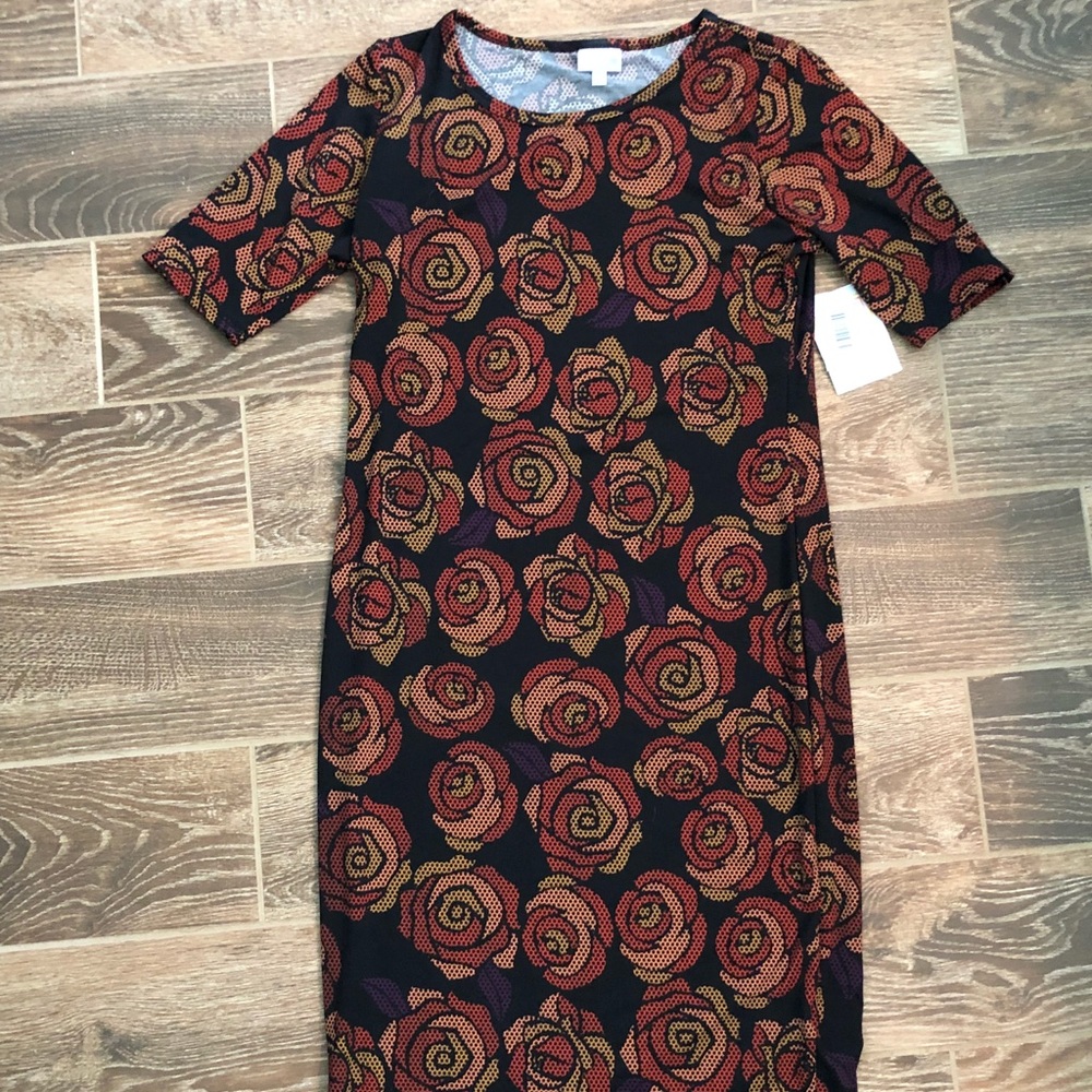 LuLaRoe Julia, Size M, Disney Roses!